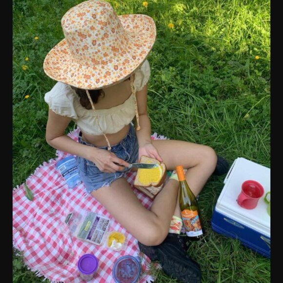 NWT LACK OF COLOR Holiday Bucket Hat Peach Bloom Floral Print L/XL $125.00 - Picture 11 of 16